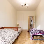 Beautiful Apartment Near Bus Station